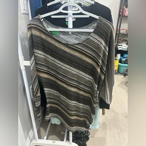 M.I.K.O. Striped quarter  Sleeve Top size large